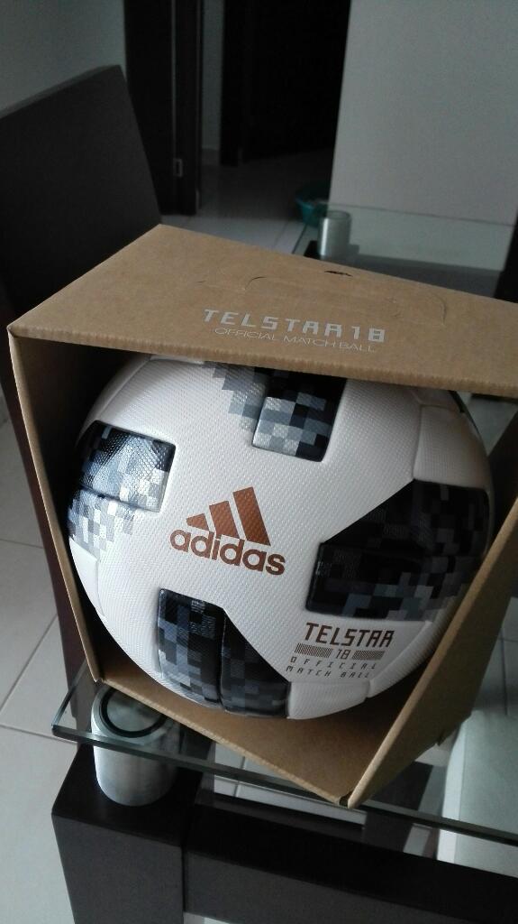 Balon Telstar 18 Official Match Ball