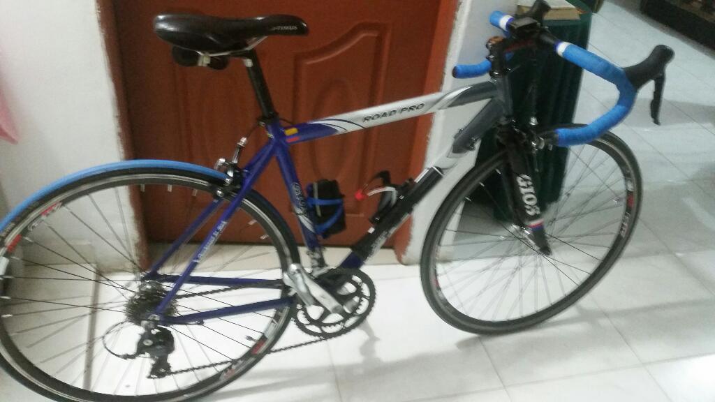 Bicicleta Marca Gios de 9vel. con Integr