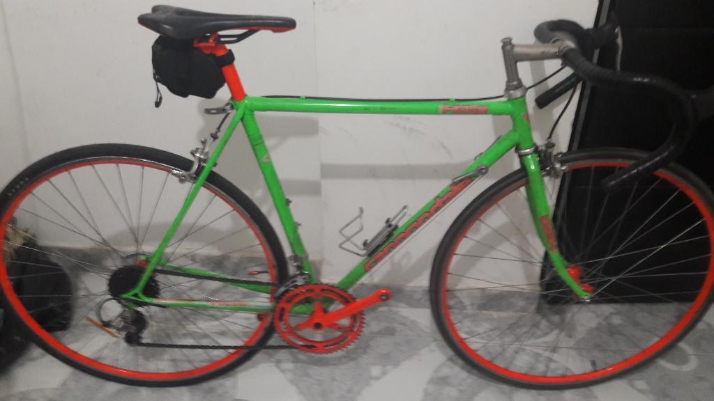 Vendo Bicicleta de Carreras Rin 700