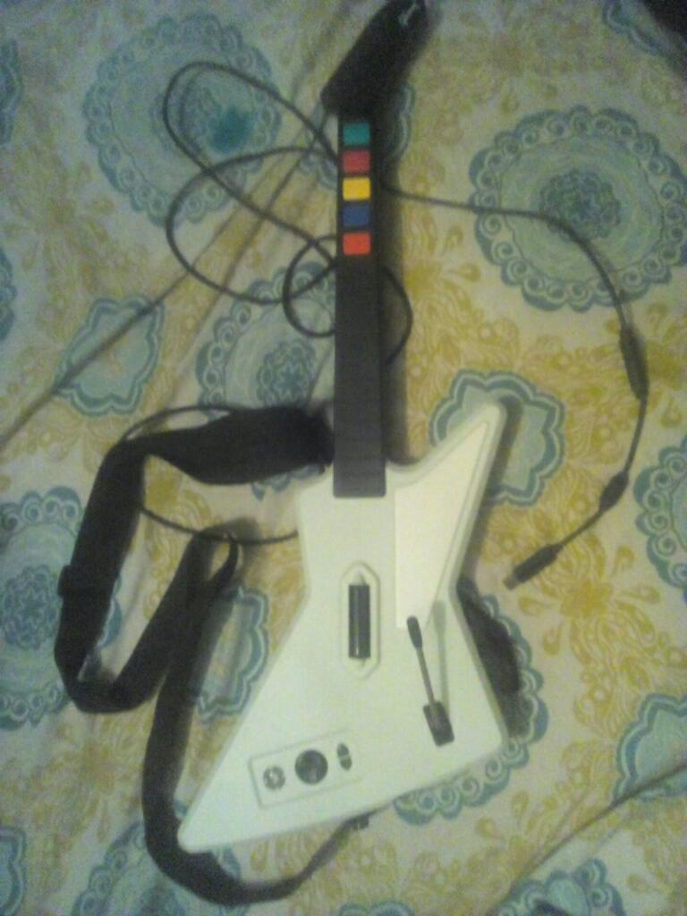 Vendo Guitarra Xbox 360