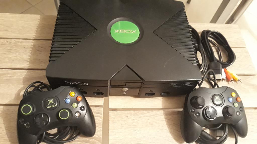 Xbox Programado con 2 Controles