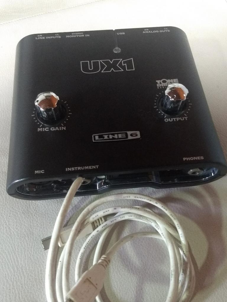 Interfaz Ux1 Line 6