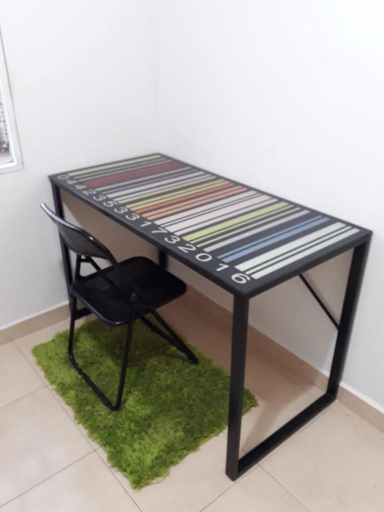 COMBO escritorio silla y alfombra