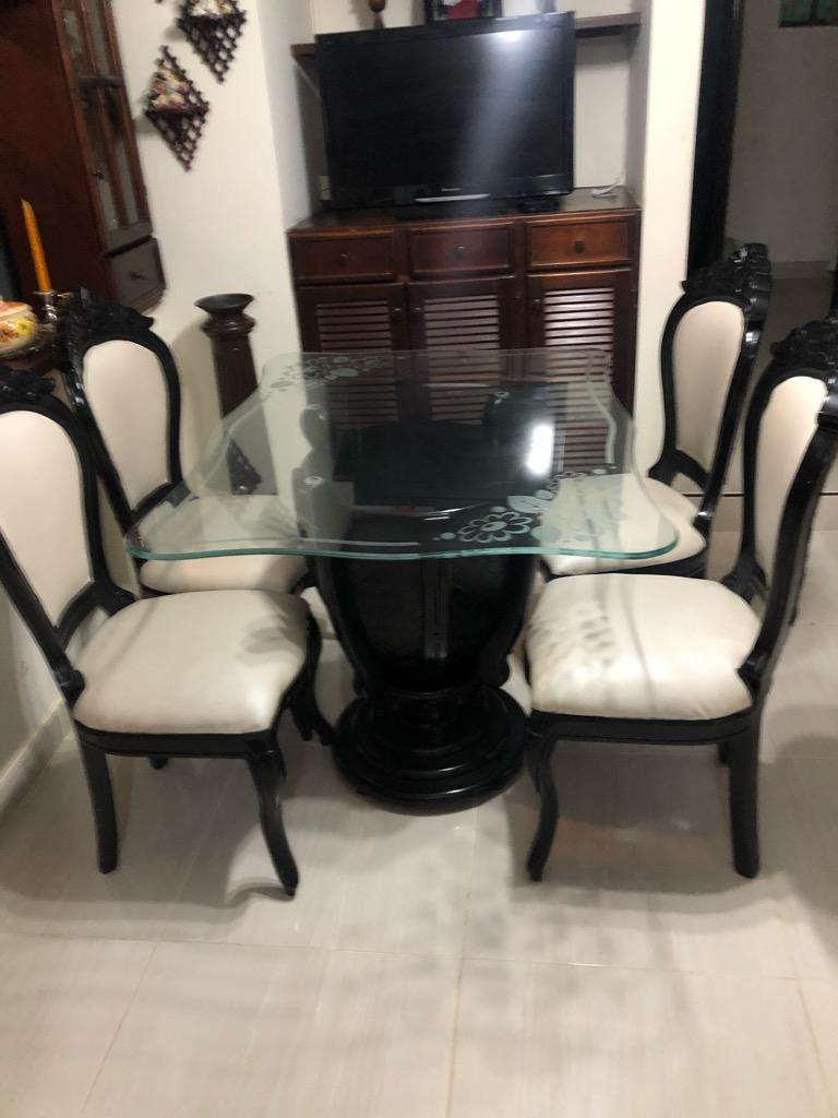 Venta de Comedor 4 Puestos