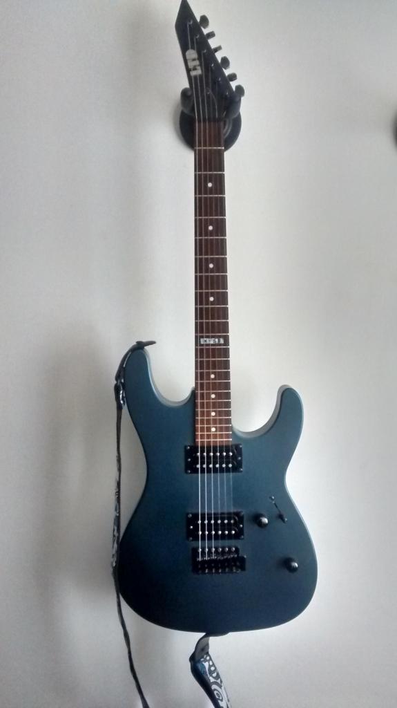 Guitarra LTD M50