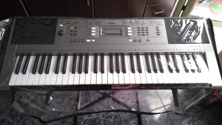 Organeta Yamaha PsrE353