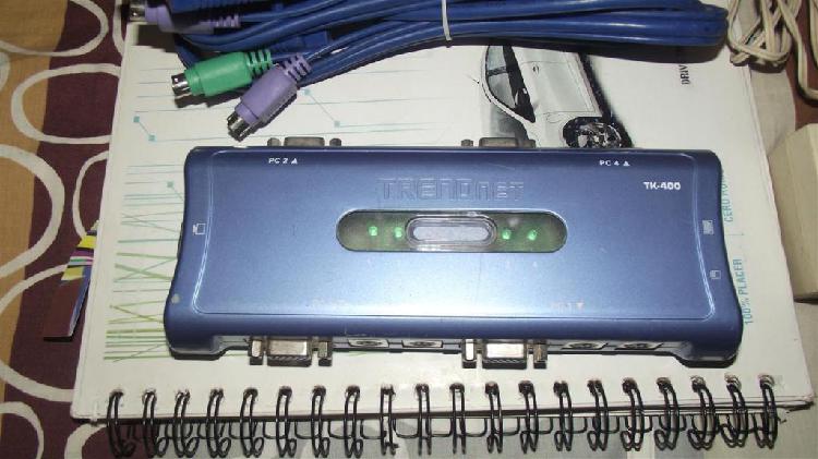 Switch Trendnet Original Kvm 4 Puertos Ps/2