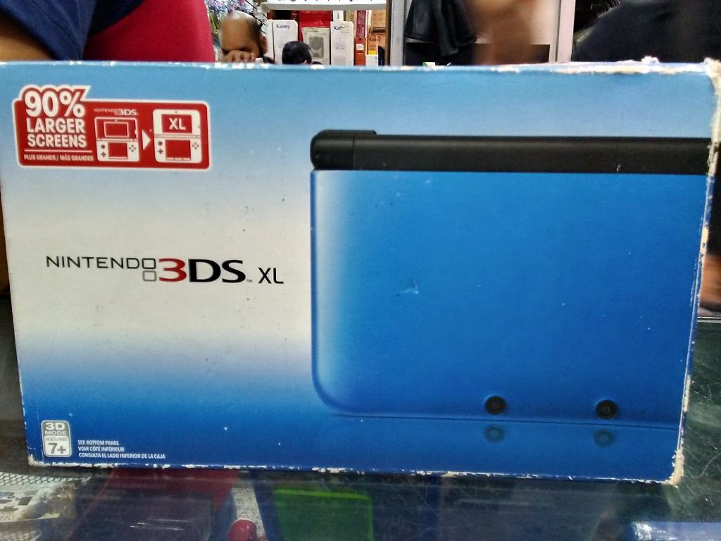 Nintendo 3ds Xl con Su Caja