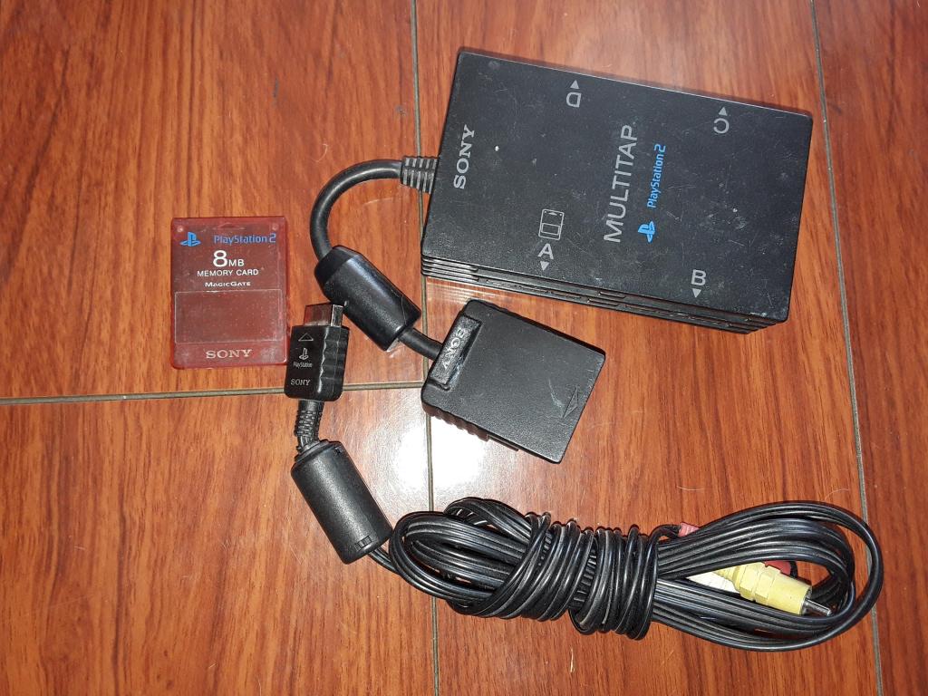 Play Station 2 PS2 Multitap Cable RCA Memory Card 8Mb Usados