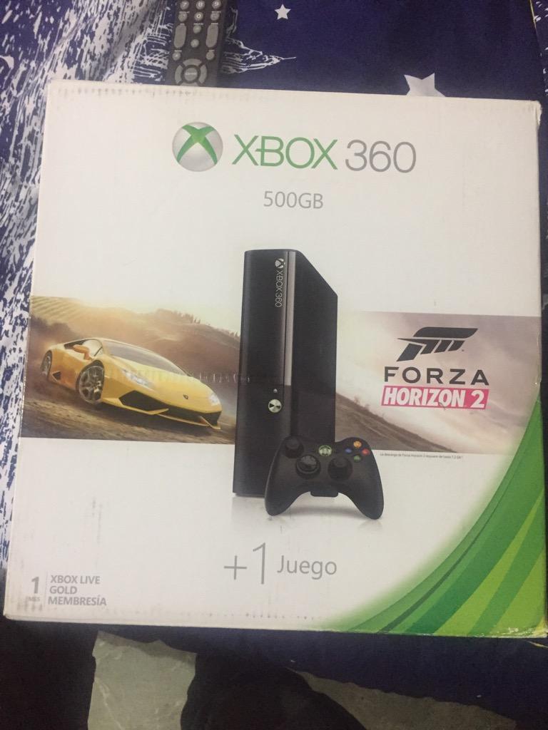 Xbox 360 con 2 Controles 6 Video Juegos