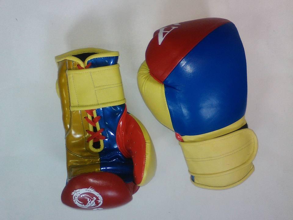 GUANTE PARA MUAY THAY, KICK BOXING