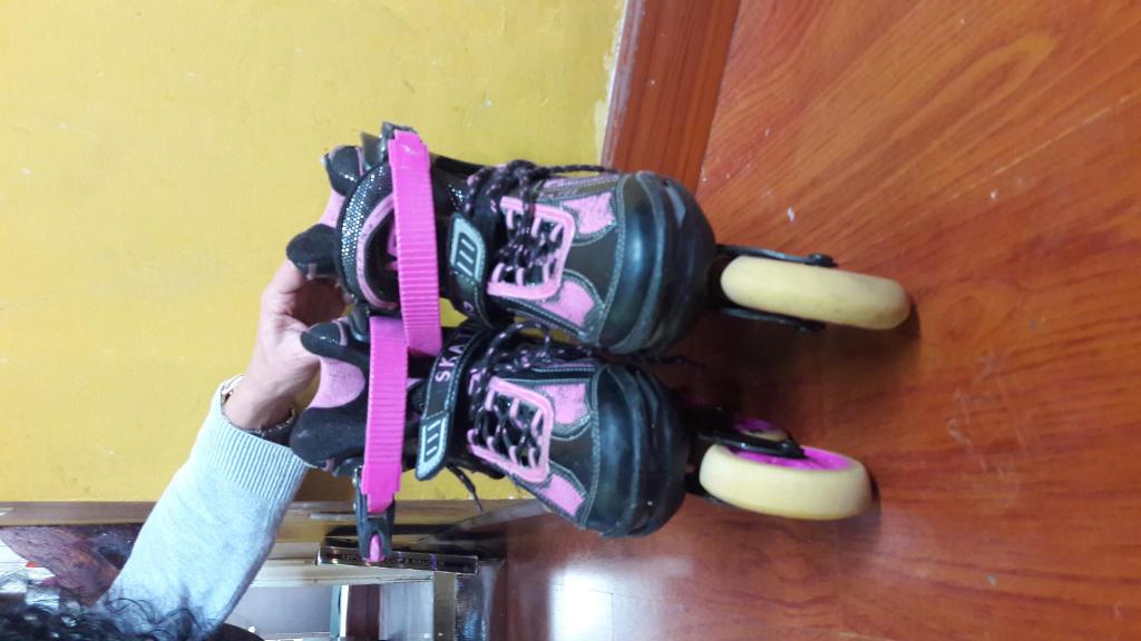 PATINES SEMIPROFESIONALES SKATING EXPANDIBLES TALLA 38 A 42