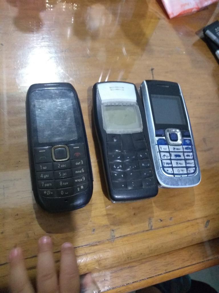 3 Celulares Nokia en Buen Estado