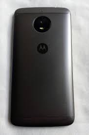 Se vende celular Moto E4 plus