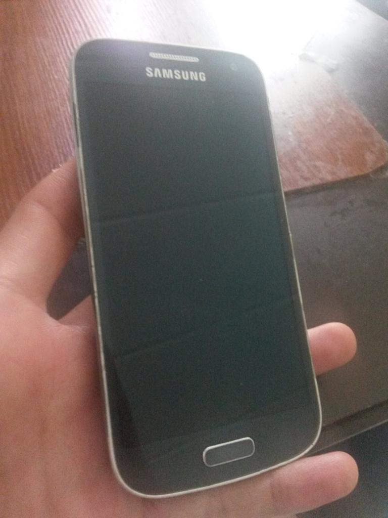 Vendo Galaxy S4 Mini Android 9 O Cambio por tablet de sim