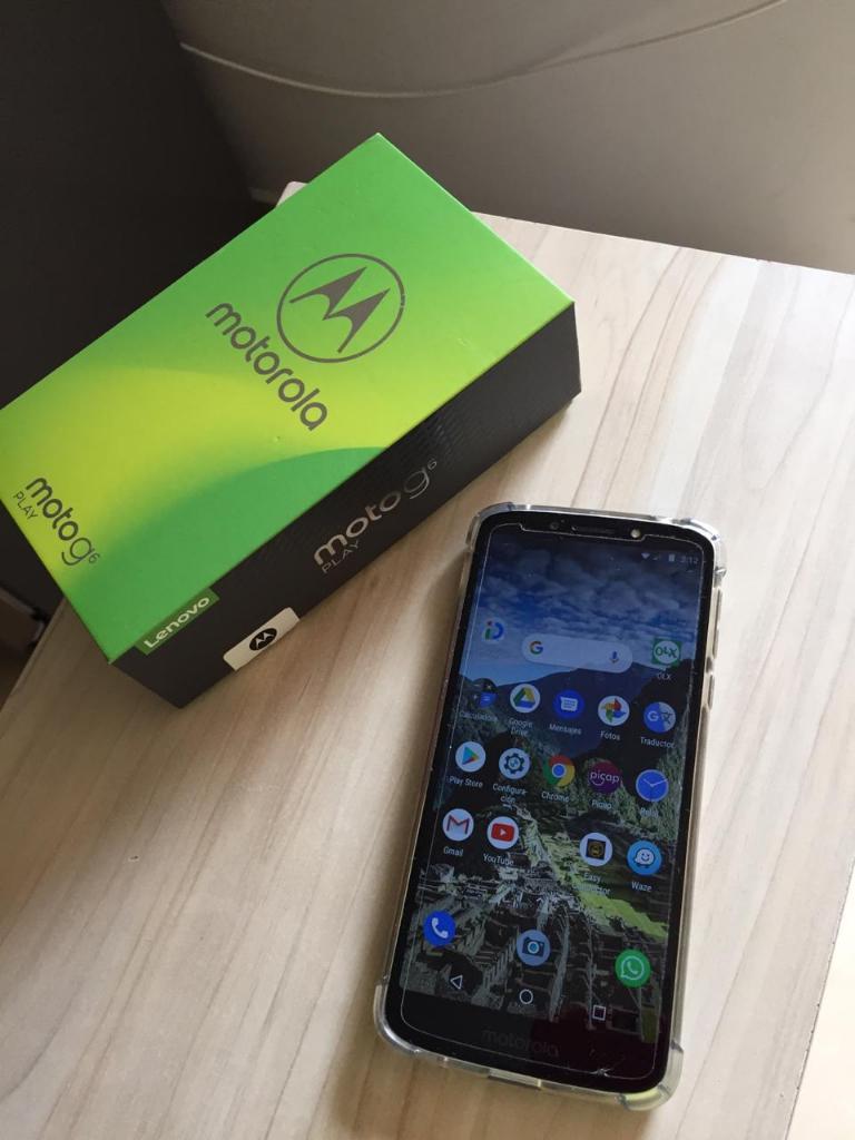 Vendo Moto G6 Play con Poco Uso