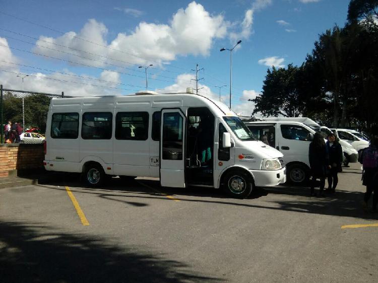 Alquiler Van de 6 a 19 Pasajeros,busetas