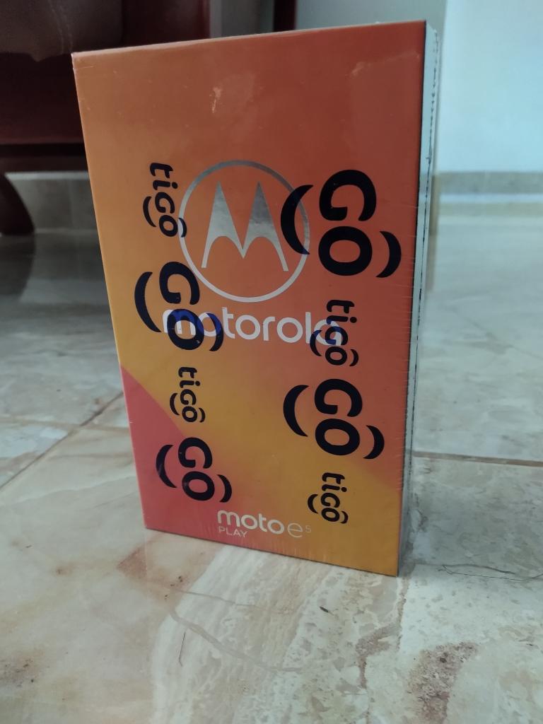 Moto E5play Completamente Nuevo