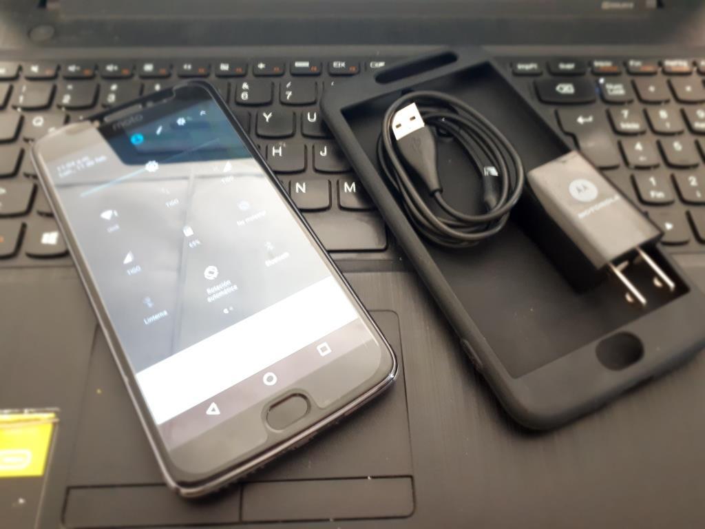 Motorola Moto E4 plus Duos garantia