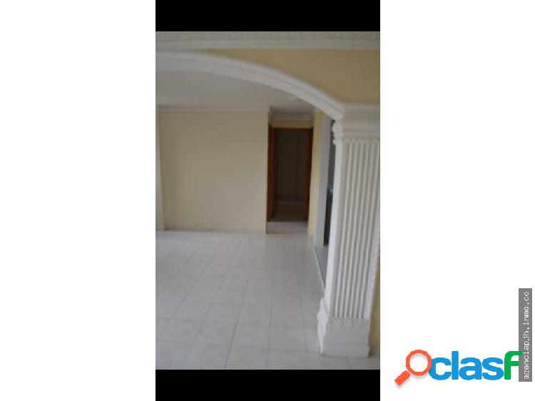 SE VENDE APARTAMENTO VILLA CAROLINA
