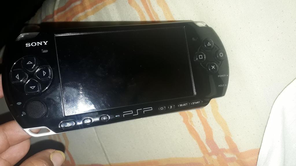 PSP con juegoa incorporados