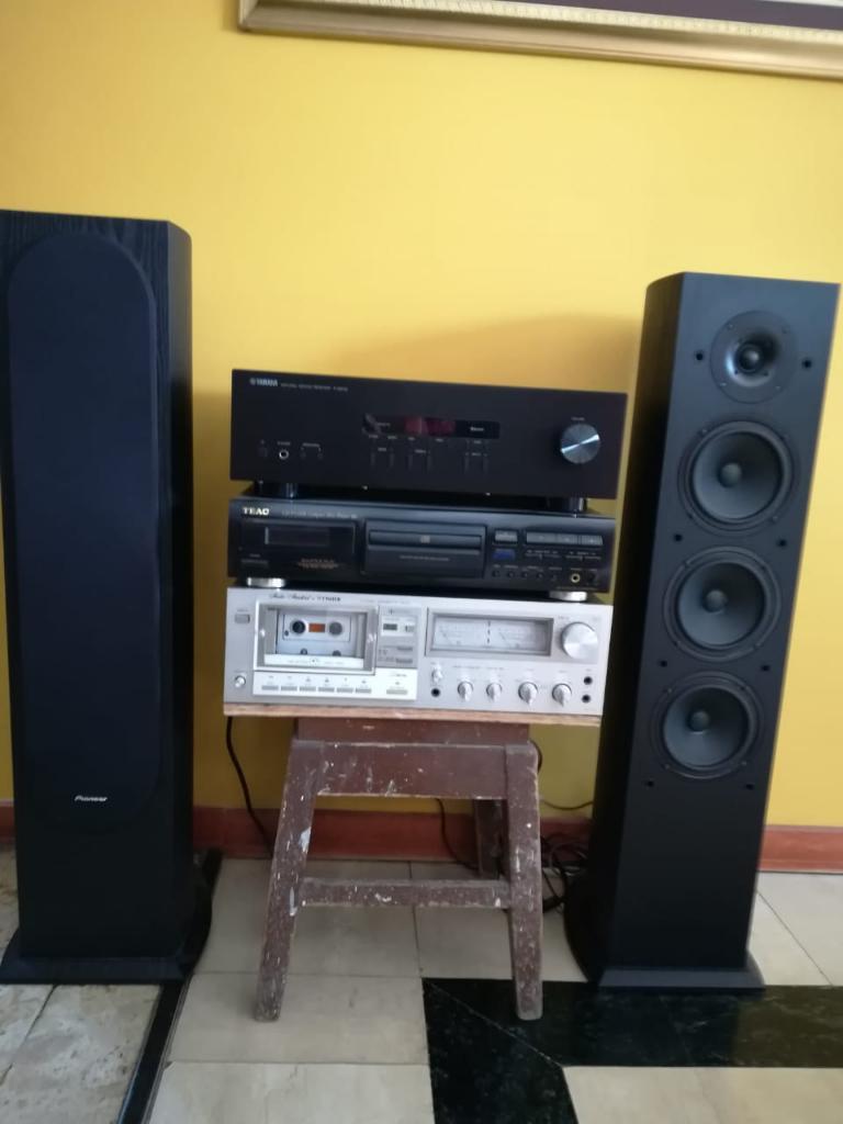 Amplificador Y Componentes Hi Fi