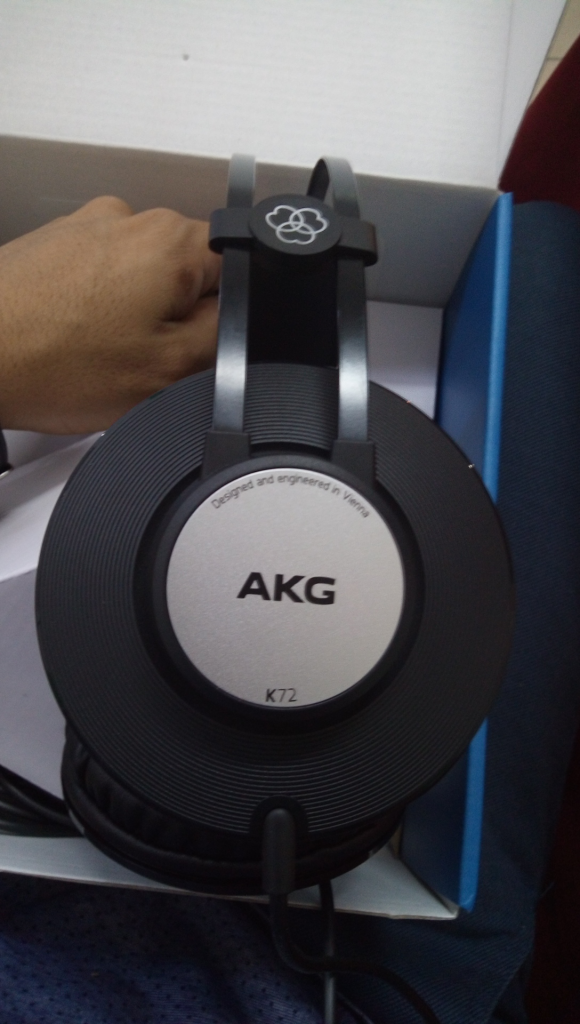 Audifonos estudio akg k72