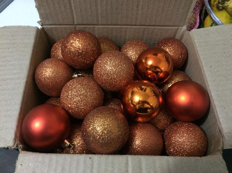 Bolas de Navidad Caja por 36 Medianas