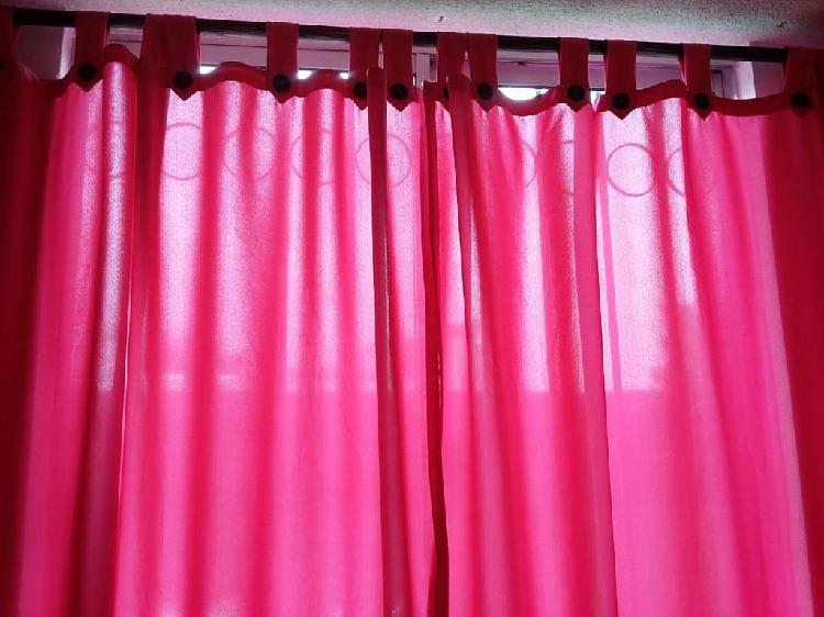 Hermosa cortina color fucsia x 2