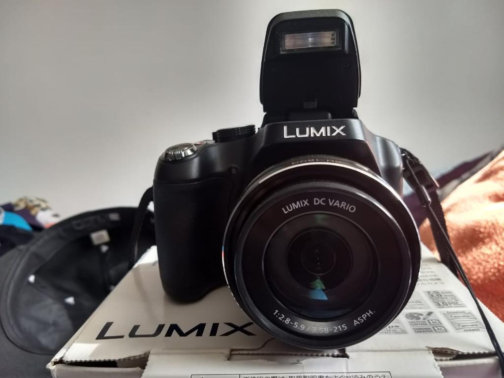 Vendo Camara Panasonic Lumix Fz70