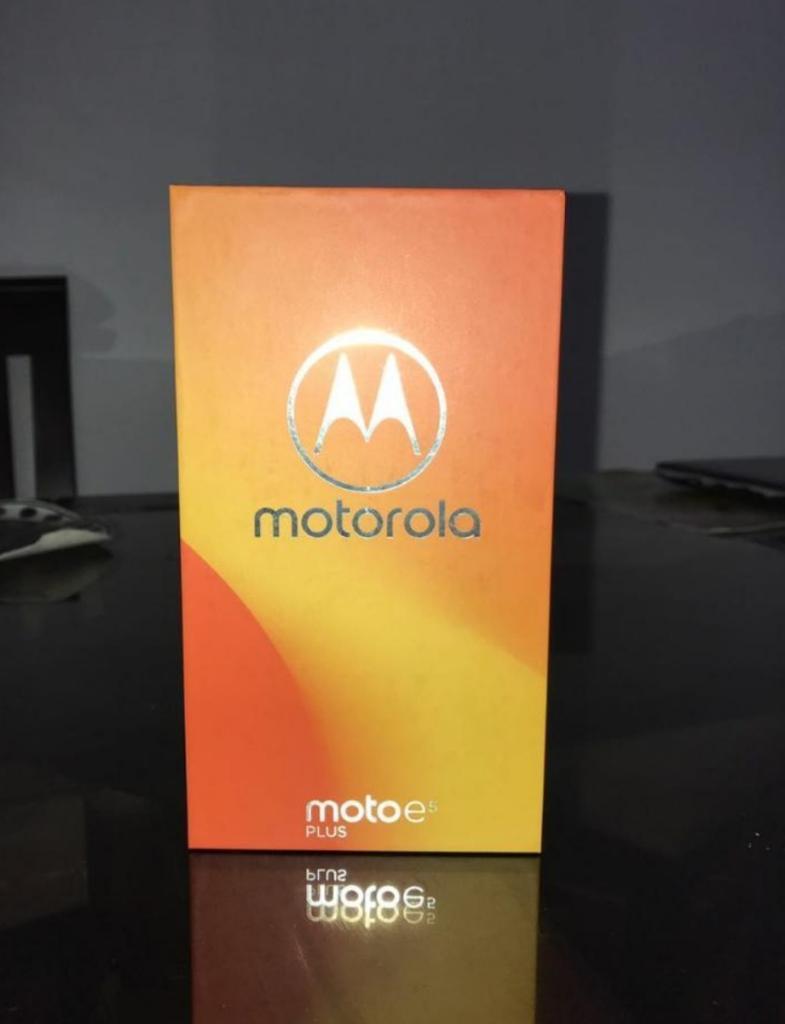 Motorola E5 Plus