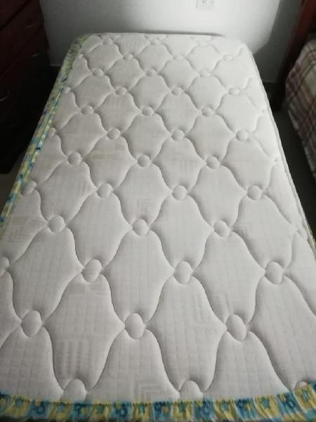 SE VENDE CAMA NIDO CON COLCHON Y COLCHONETA