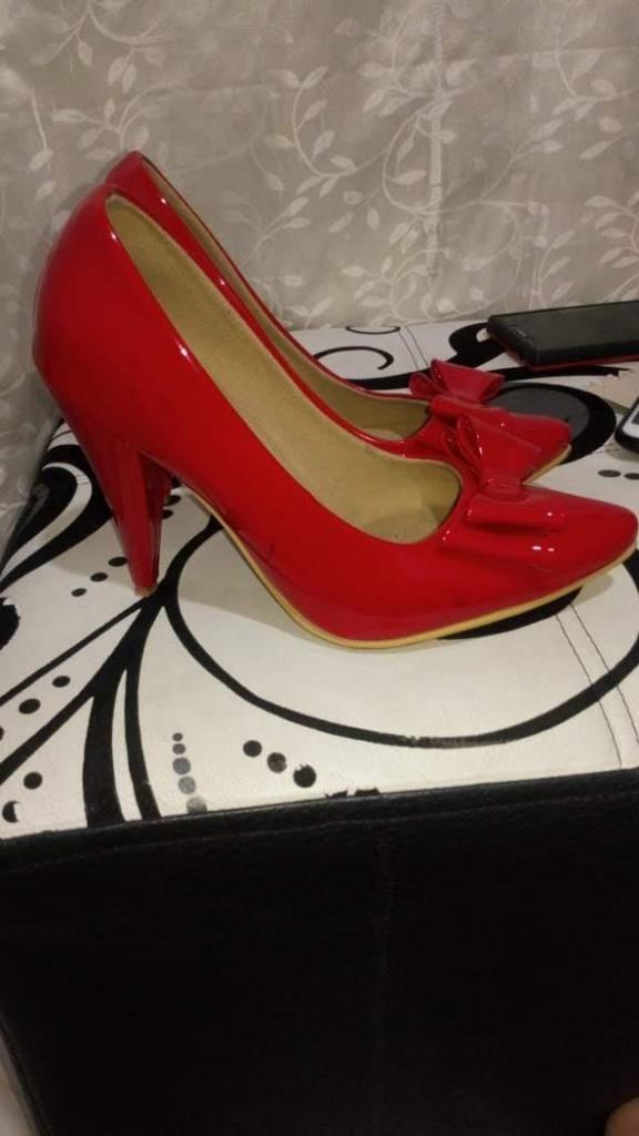Zapatos Rojos de Tacon