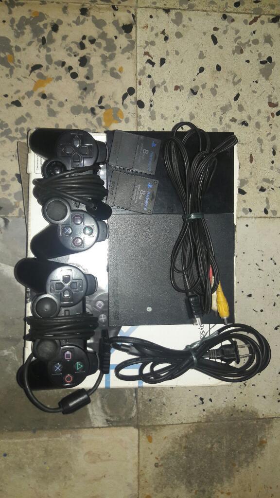 Play Station 2 con 2 Controles