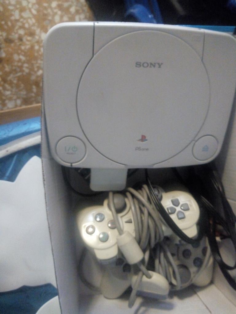 Playstation One Pequeña