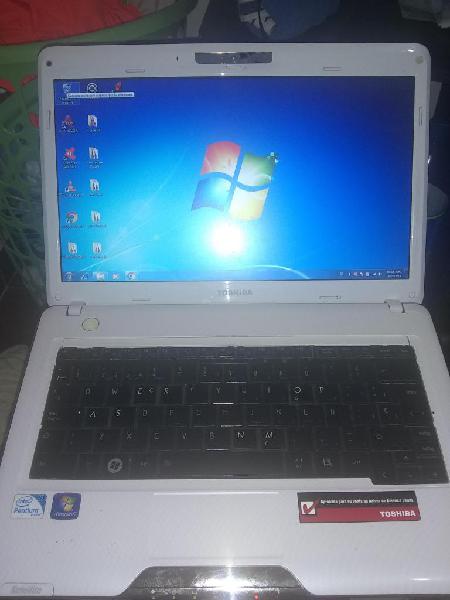 Vendo Portatil Toshiba en exelente estado