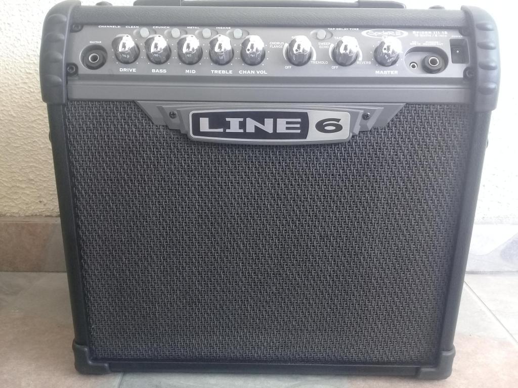 Amplificador Line 6 Spider III de 15 Watts