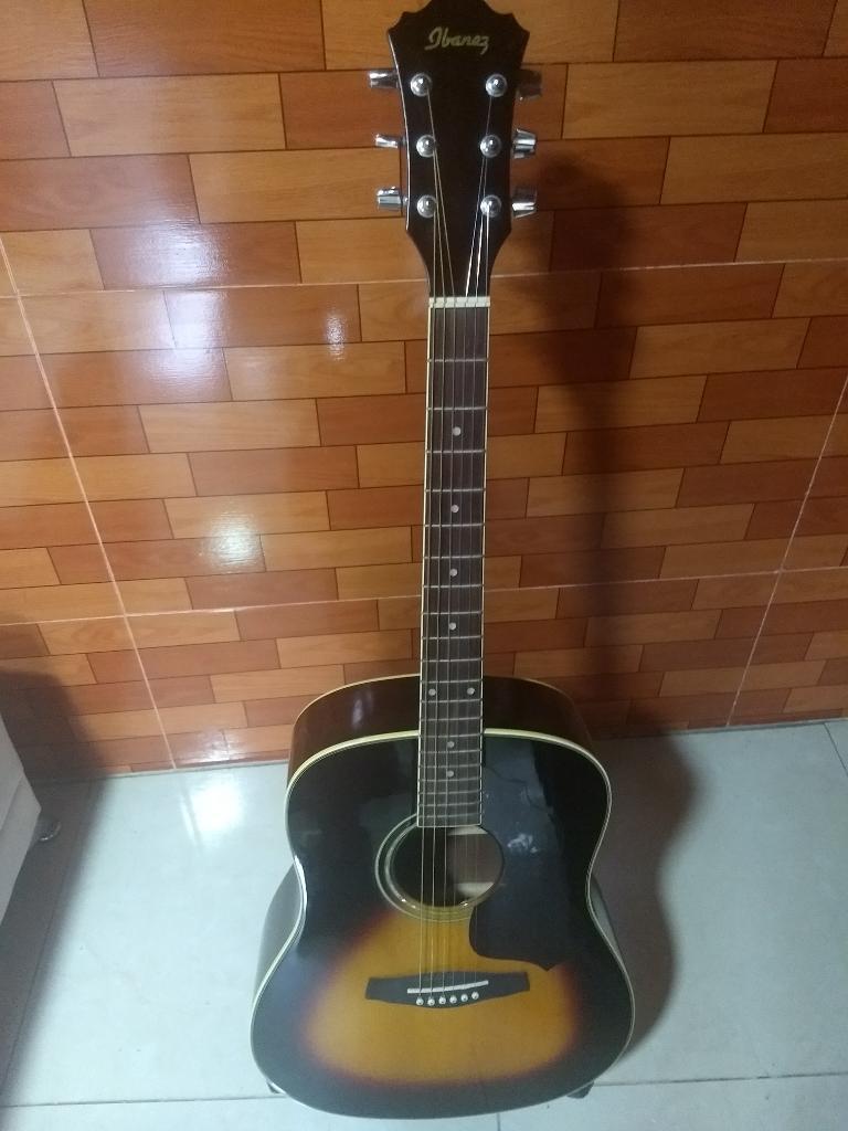 Guitarra Ibanez Folk Hardcase