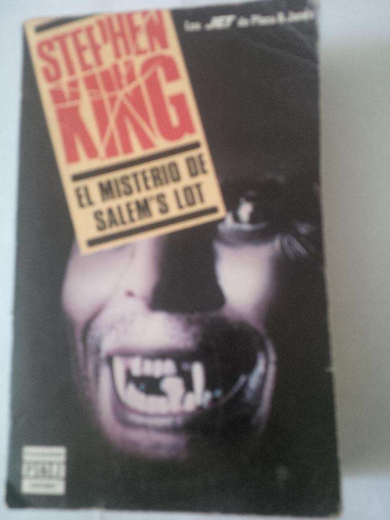 2 LIBROS DE STEPHEN KING