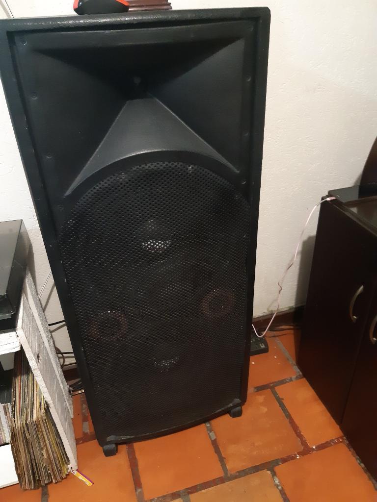 Doble Cabina de Sonido Vento