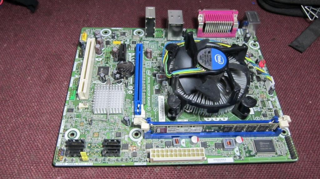 Combo Core I3 con Board Intel