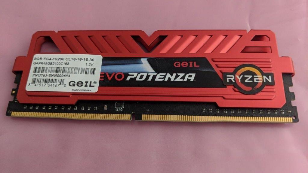 Memoria ram 8GB DDR4 geil evo potenza disipada nueva