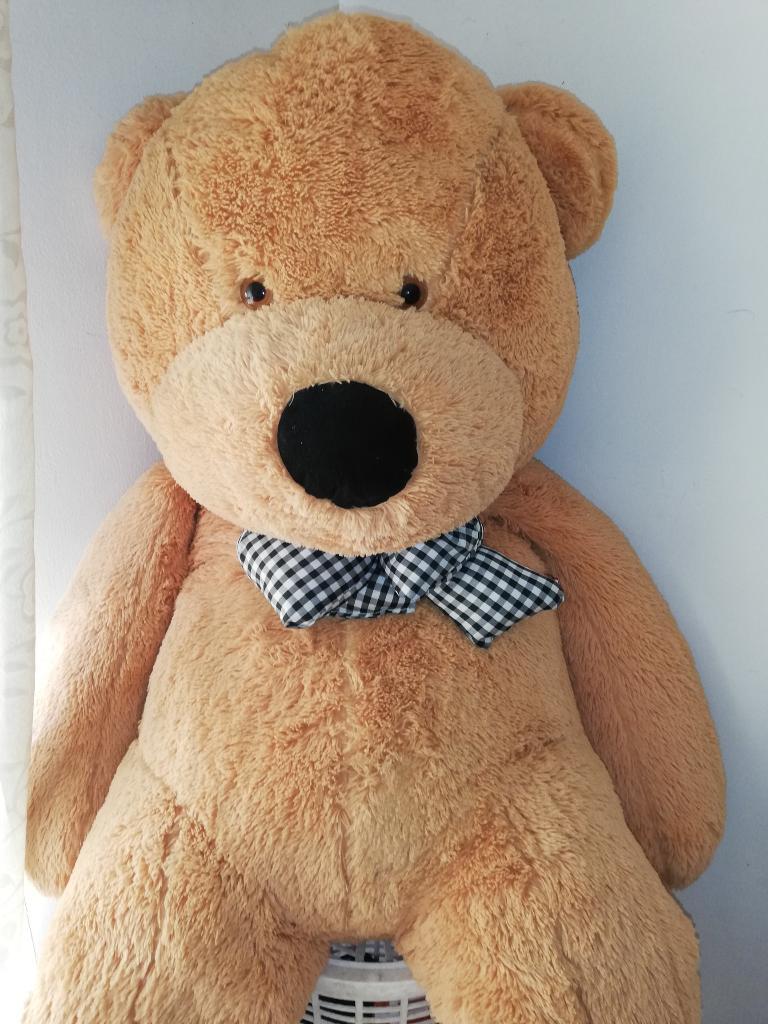 Vendo Hermoso Oso de Peluche 2mts