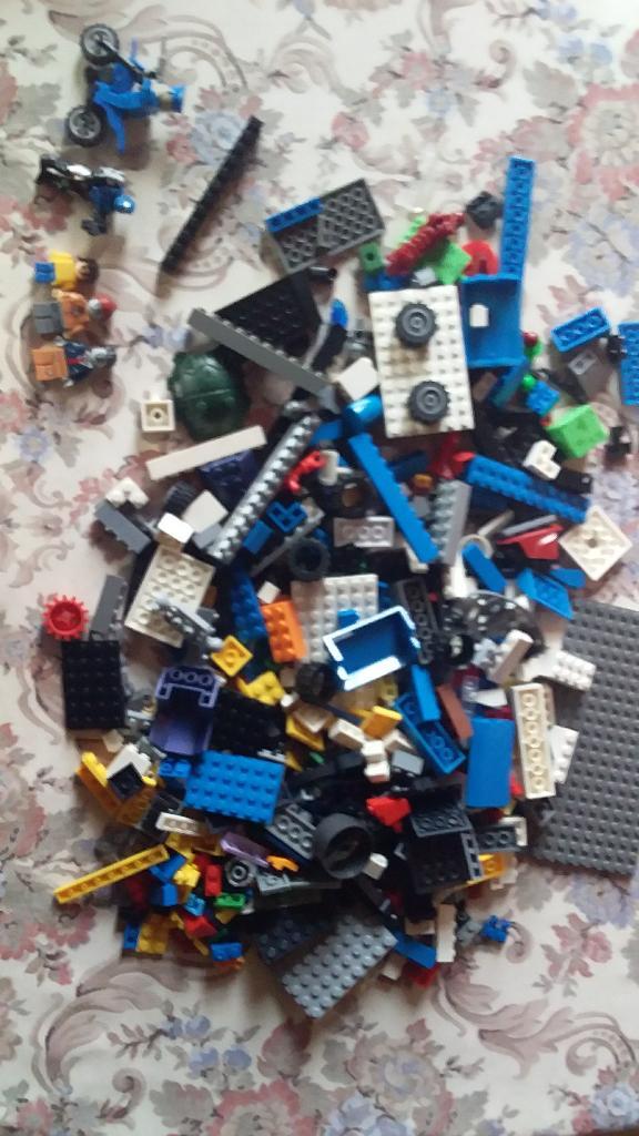 Más de 500 Fichas Genericas Tipo Lego X $