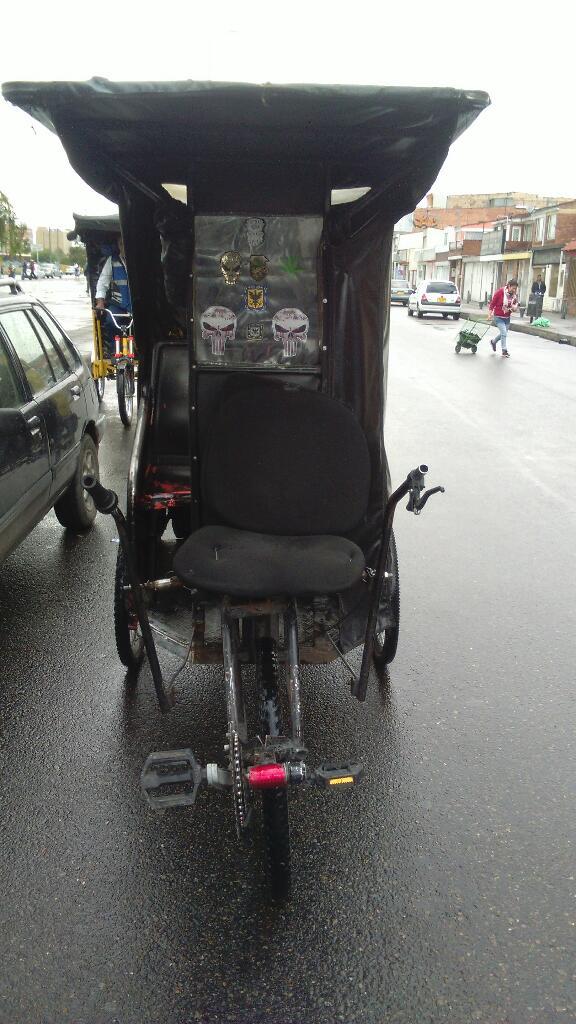 Bicitaxi con Cupo en Plaza de Las Americ