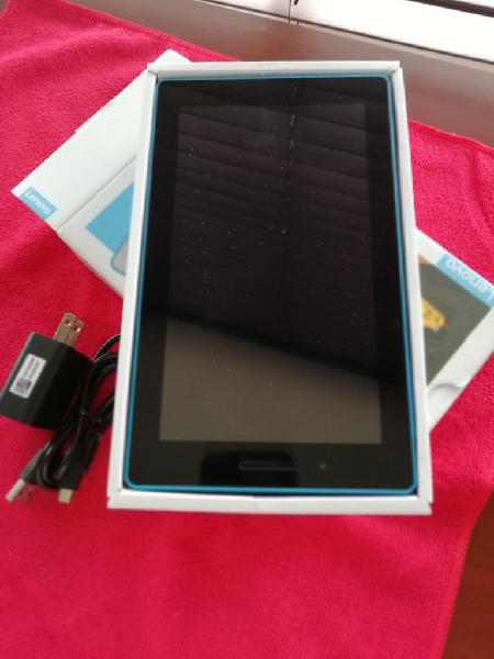 Vendo Tablet celular Lenovo Tab3 7 Essential 16 gbr 1gb ram