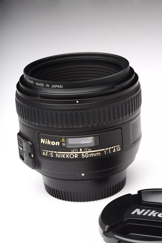 Lente Nikon AFS NIKKOR 50mm f/1.4G POCO USO EN PERFECTO