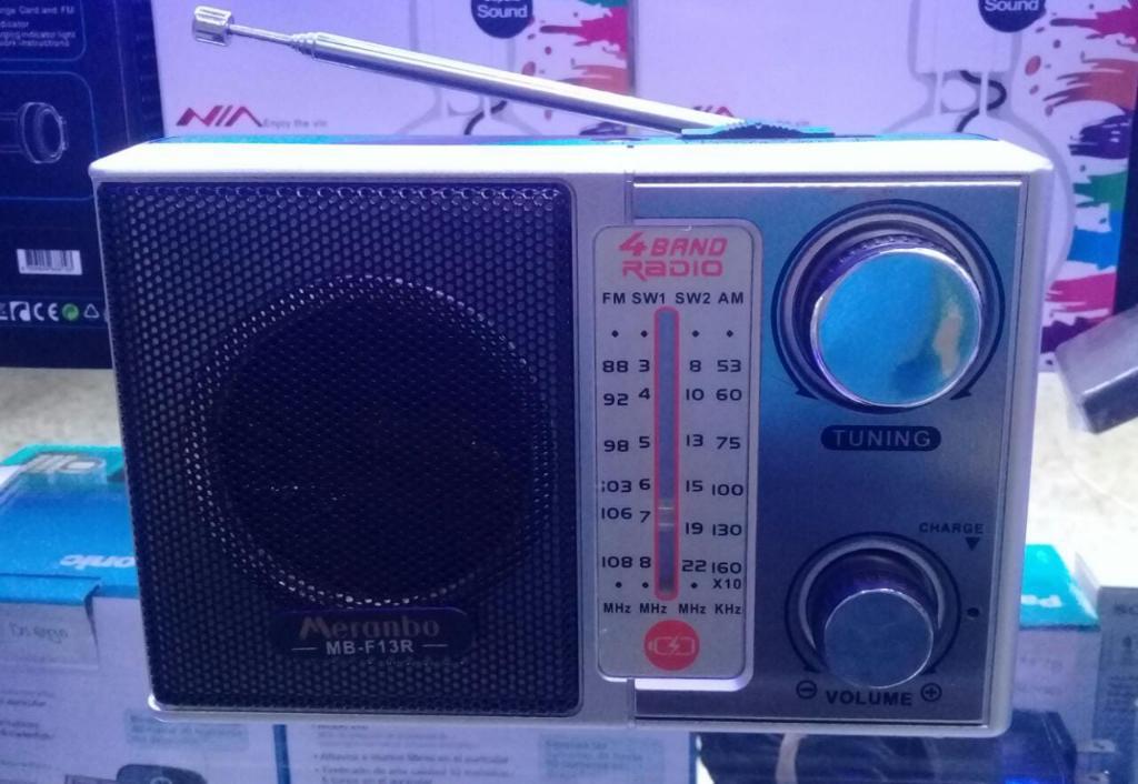 Radio Nuevo Recargable