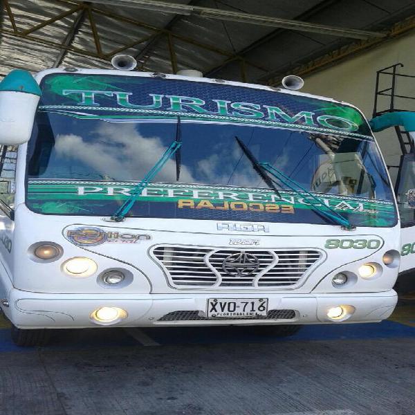 Se Vende Buseta Servicio Especial