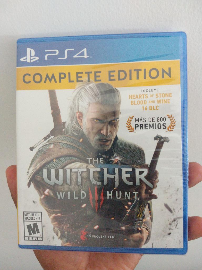 Juego Ps4 Play 4 The Witcher 3 Nuevo Ec
